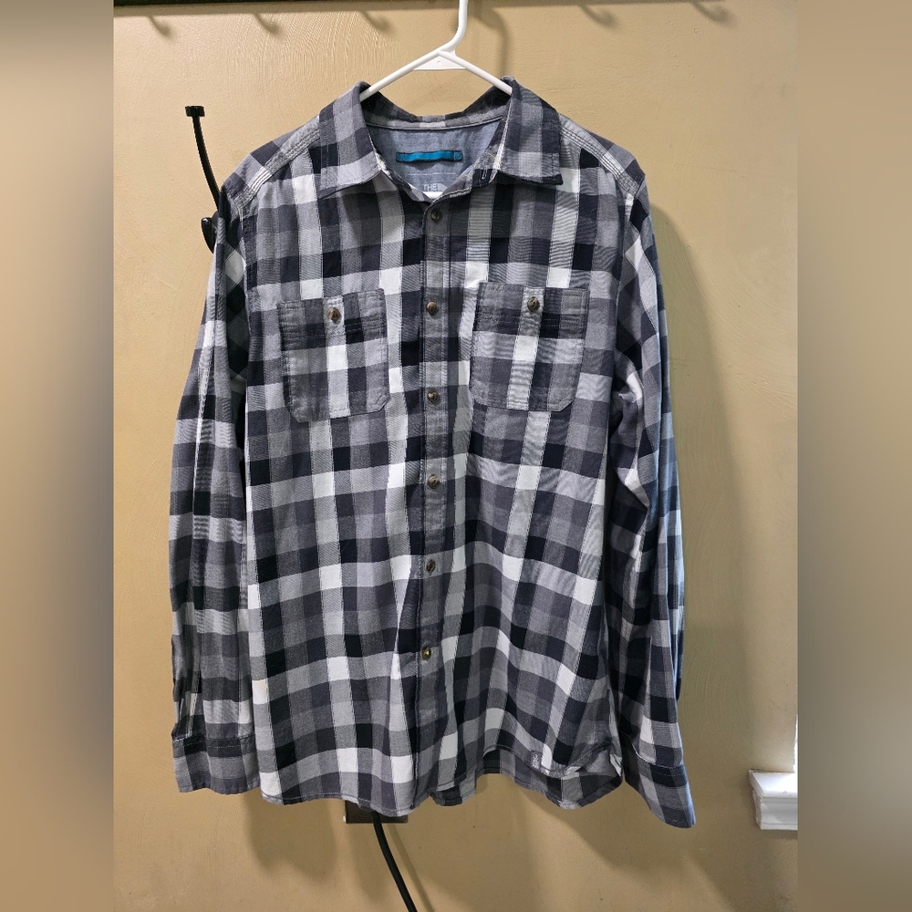 The North Face Plaid Button Down Shirt Men’s Large Grey Black Like New